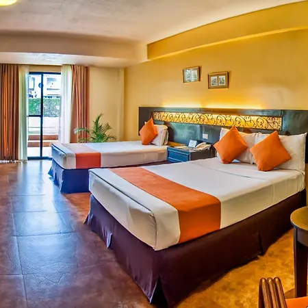 Montebello Villa Hotel Cebu Exterior photo