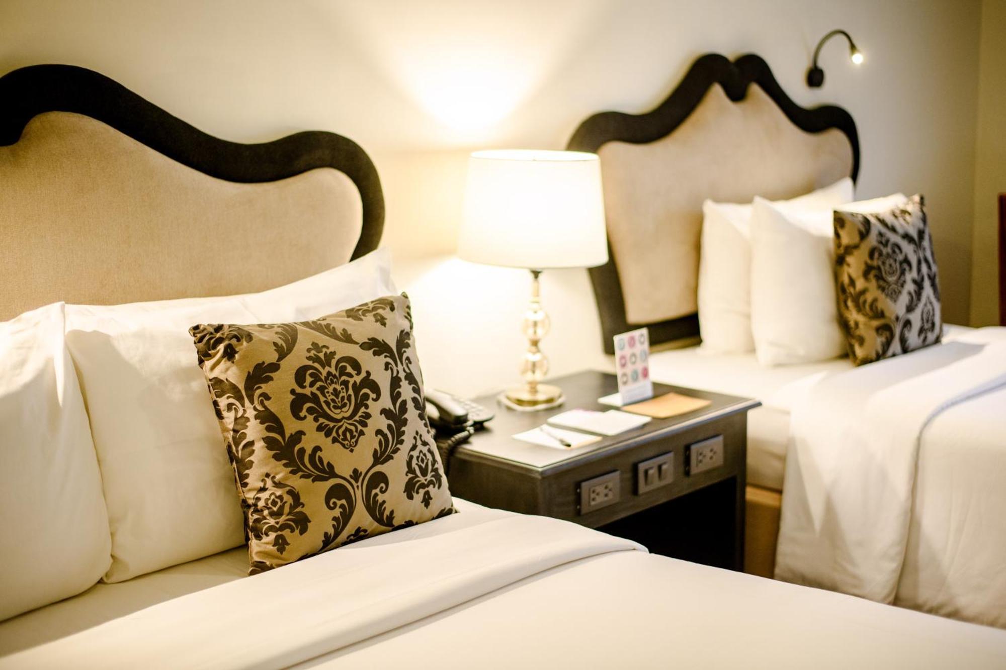 Hotel Montebello 4*